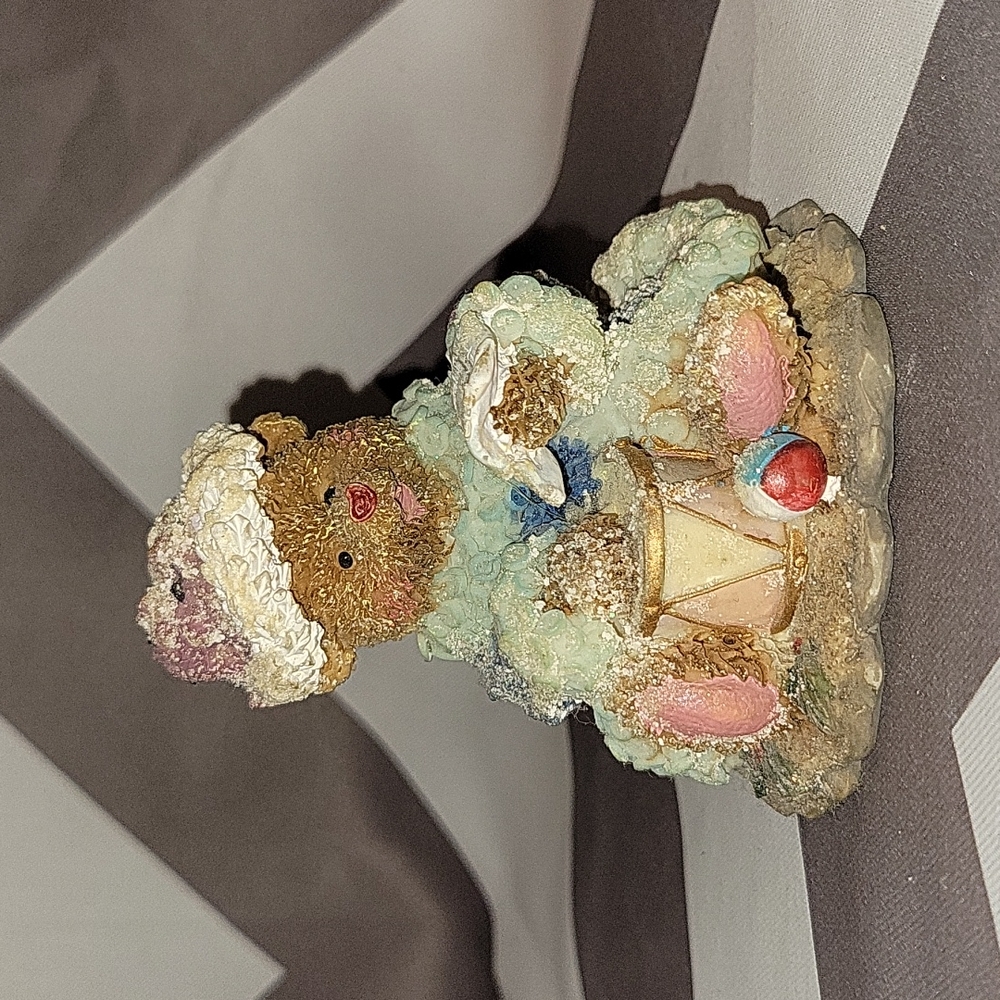 Bear figurine
